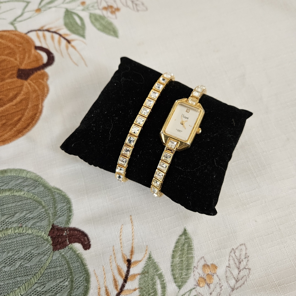 Beautiful Vivani Quartz rhinestones watch with matching bracelet